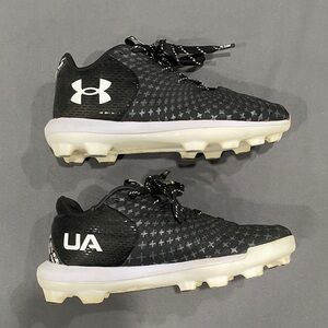 Under Armour Kids Black and White Sneakers